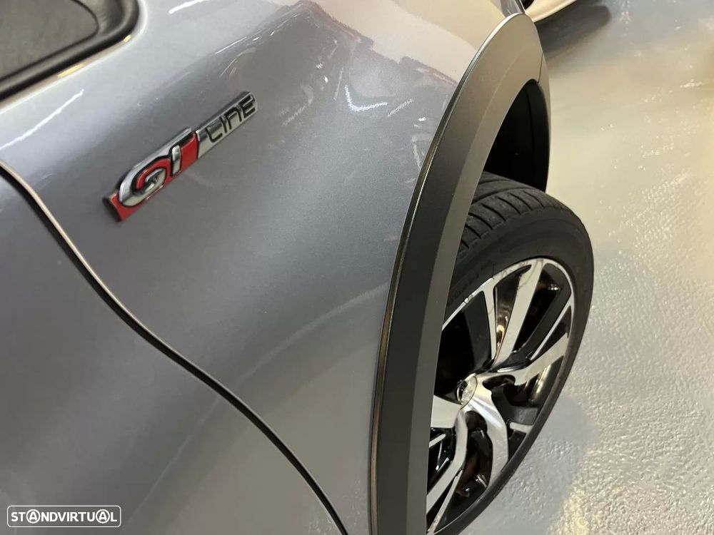 Peugeot 2008 1.2 PureTech GT Line — fotografia 42