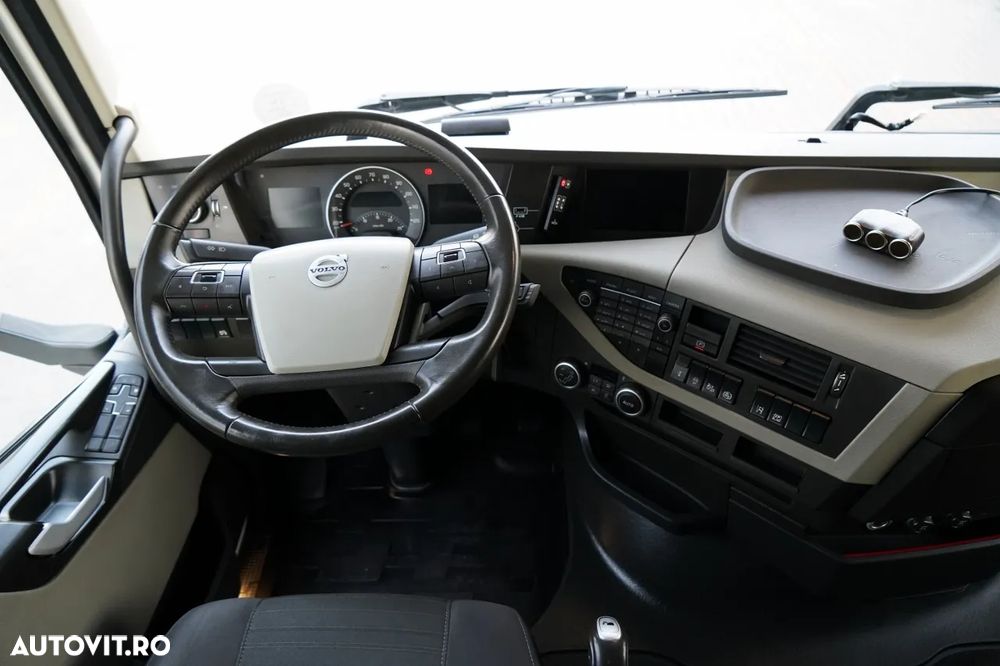 Volvo FH 460 / LOWDECK / MEGA / I-PARK COOL / I-SHIFT - 28