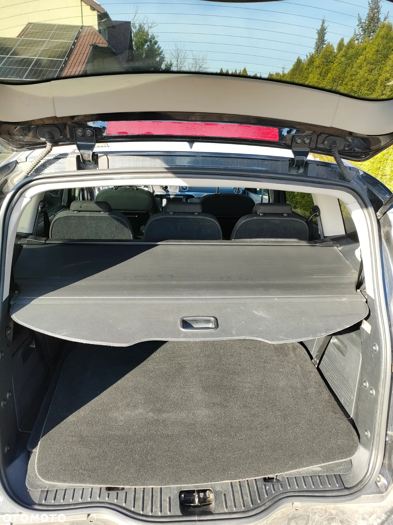 Ford S-Max - 14