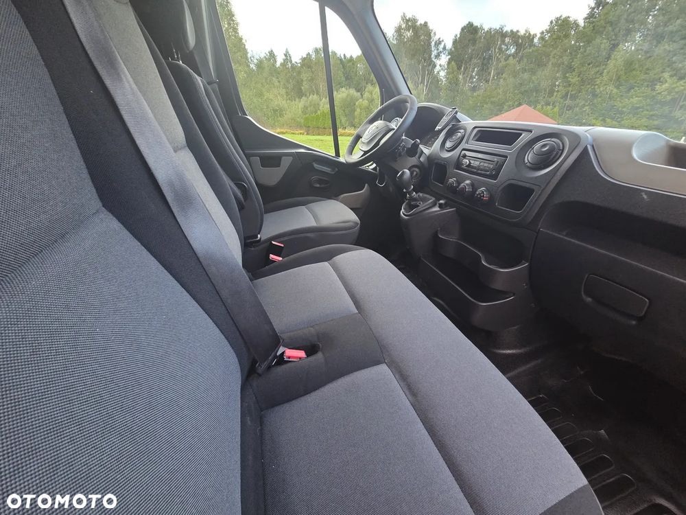 Renault Master - 33