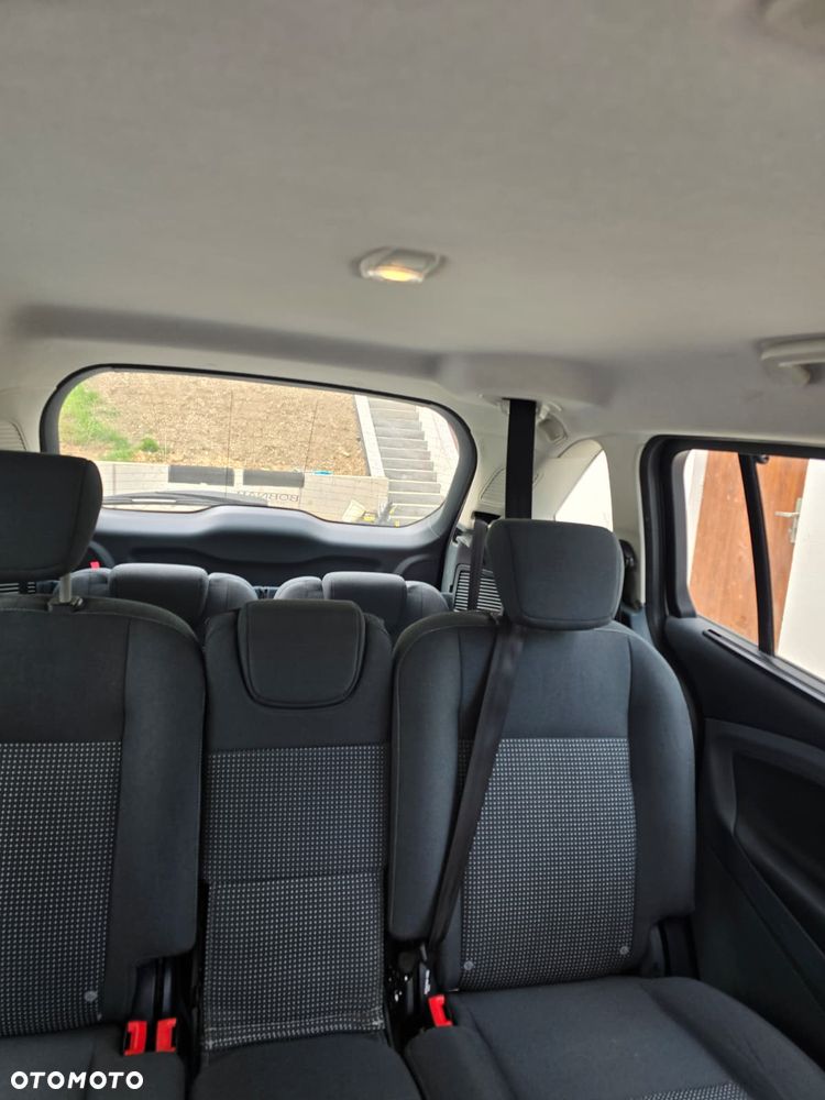 Ford Grand C-MAX - 4