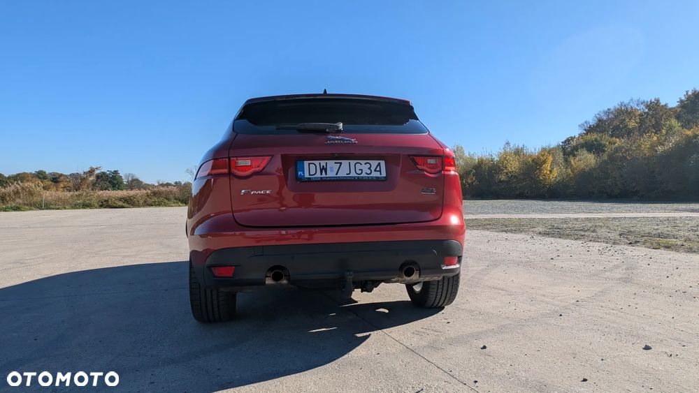 Jaguar F-Pace 2.0 i4P AWD Prestige - 3