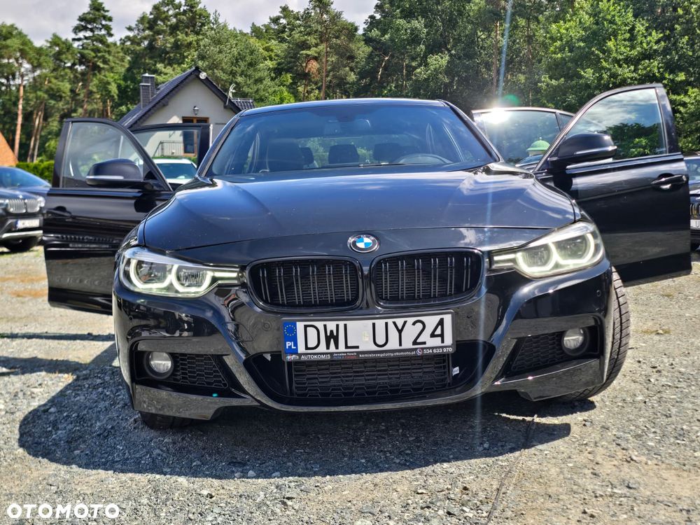 BMW Seria 3 328i xDrive Sport Line - 1