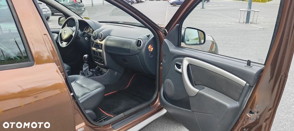 Dacia Duster dCi 110 FAP 4x2 Prestige - 35