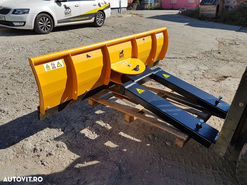 Caterpillar - 4