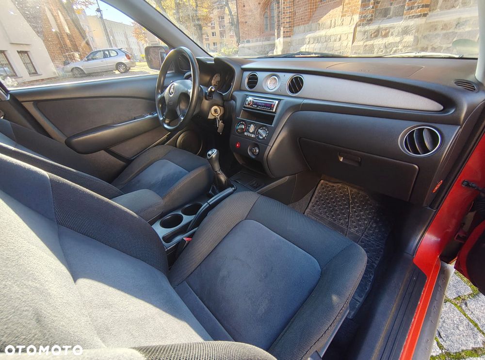 Mitsubishi Outlander 2.0 4WD Intense - 12