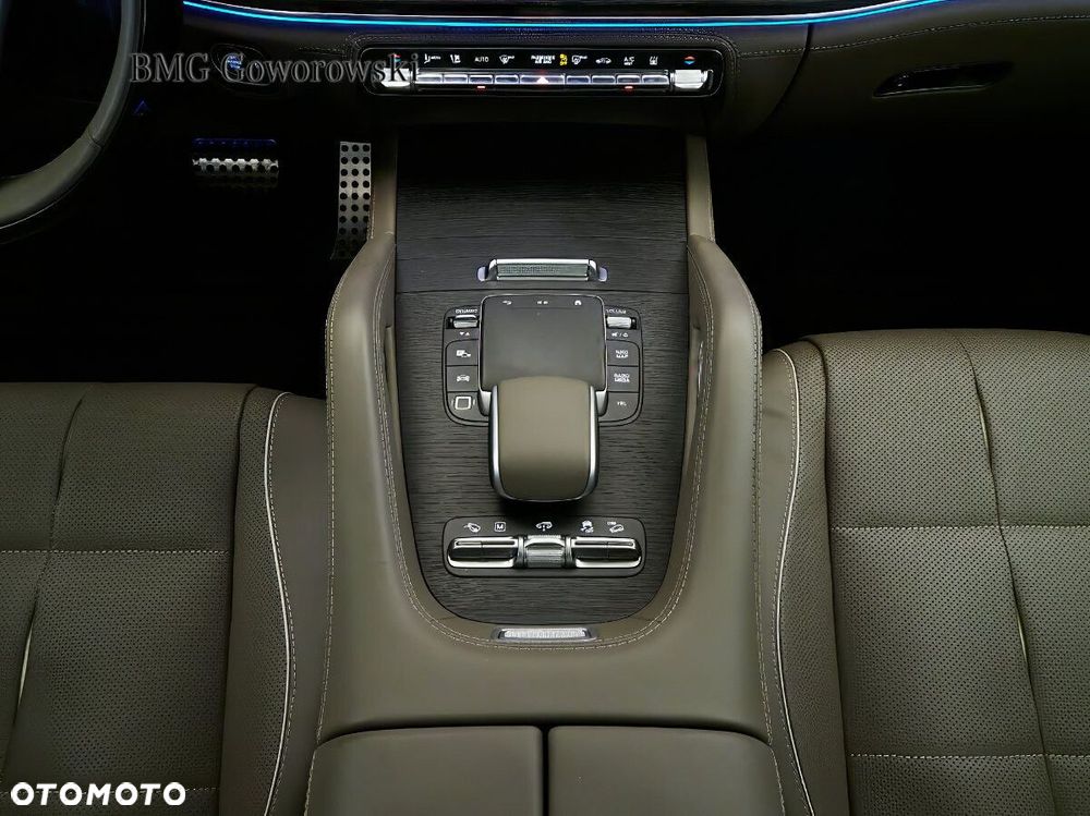 Mercedes-Benz GLS - 18