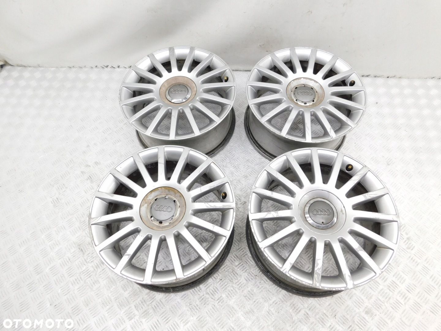 FELGI ALUMINIOWE 5x112 7Jx17 - AUDI A4 B6 B7 A6 C6 4F0601025AH - 1