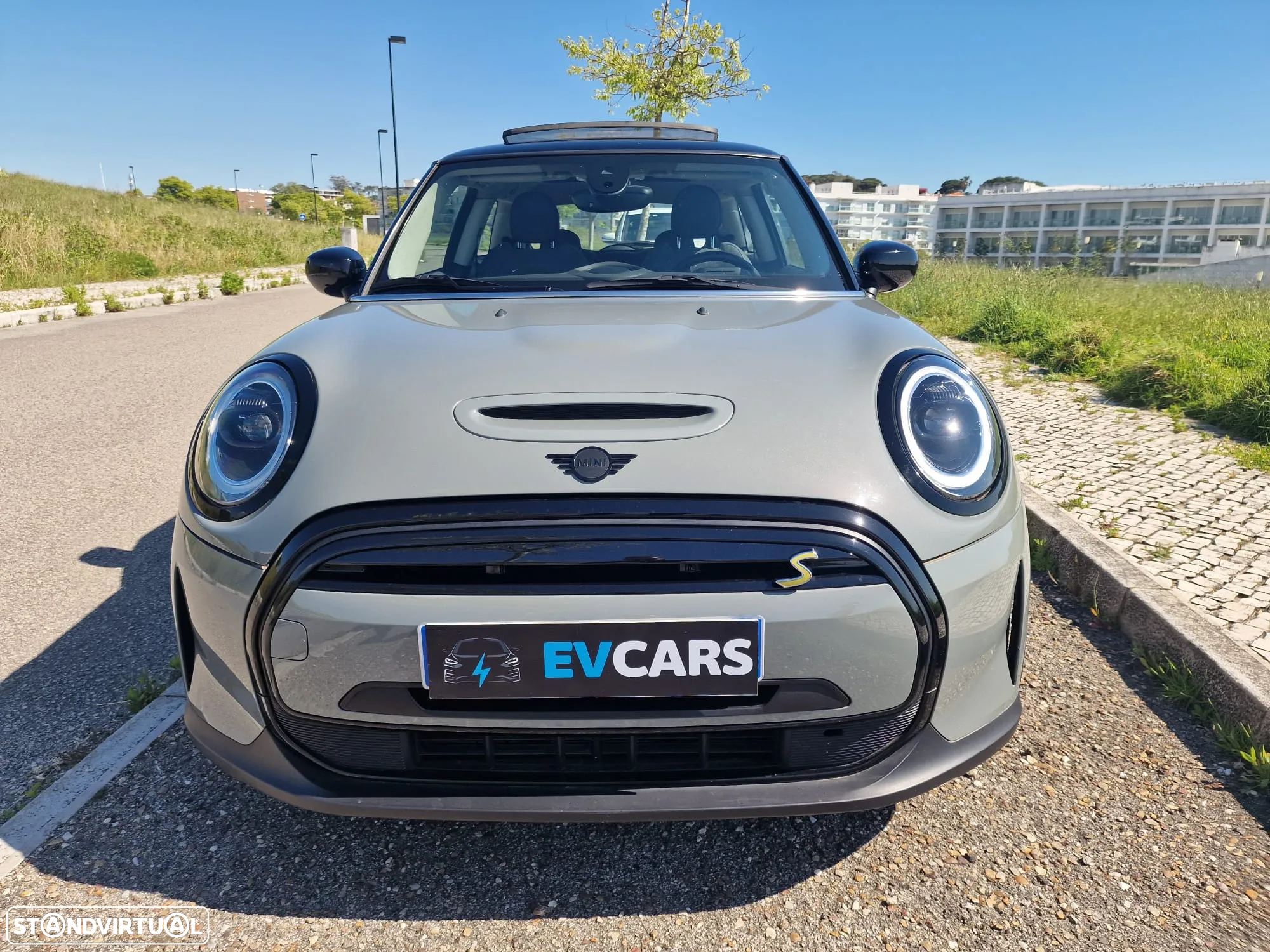 MINI 3 Portas Cooper SE Camden Edition - 2