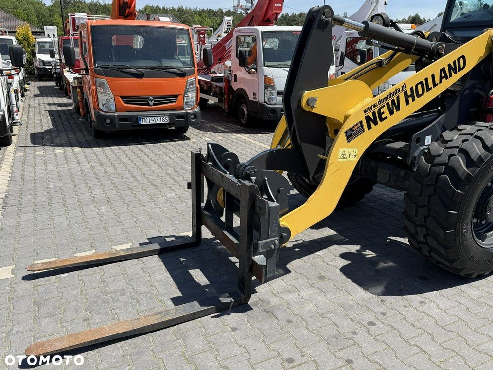 New Holland W70C Compact Widły + Łyżka Jak Nowa 1000 mth Klimatyzacja - 9