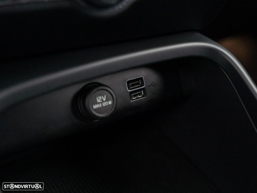 Volvo XC 40 1.5 T4 PHEV Inscription Expression - 29