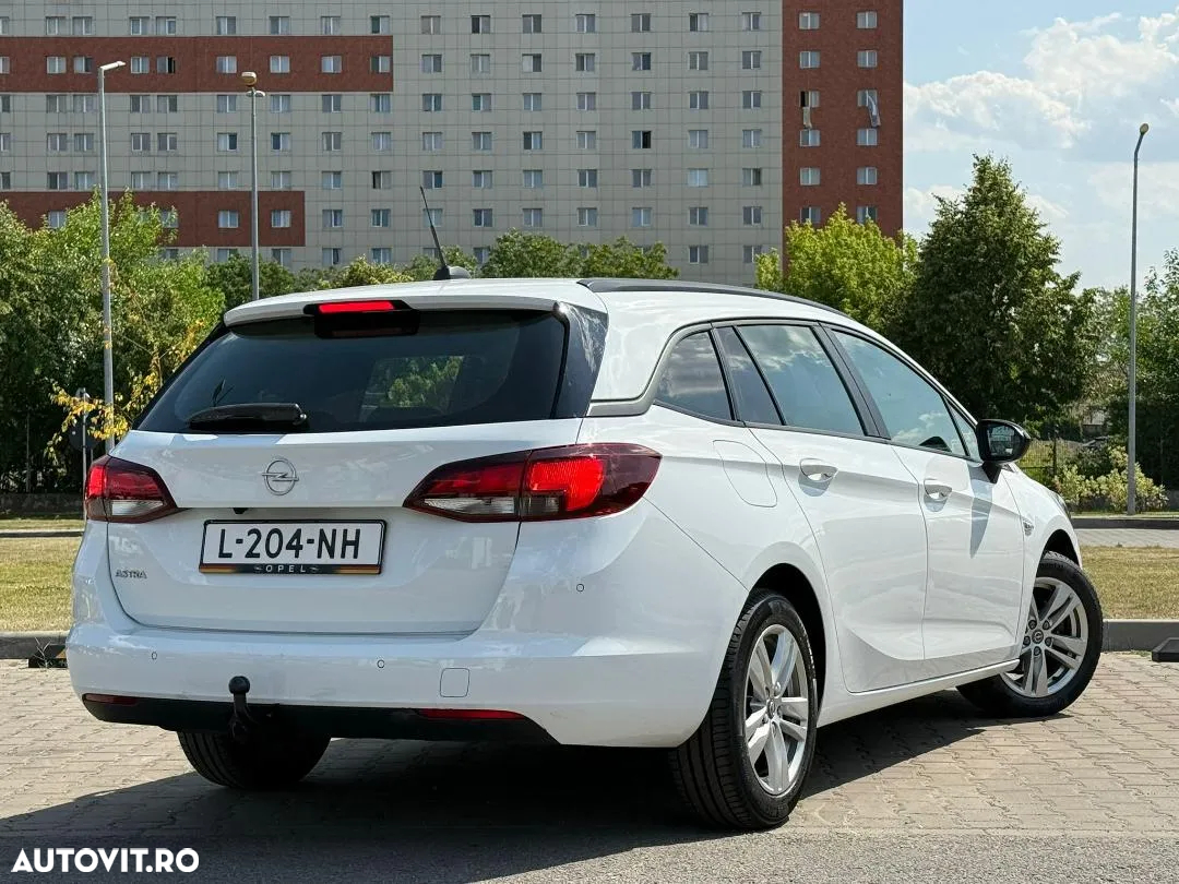 Opel Astra 1.2 Turbo Start/Stop Sports Tourer Design&Tech - 17