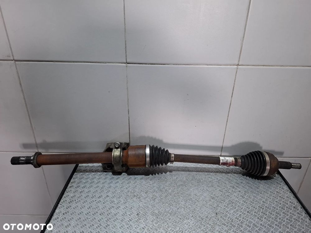 Półoś prawa Renault Clio IV 0,9 TCE 2019 rok nr 391009101R - 1