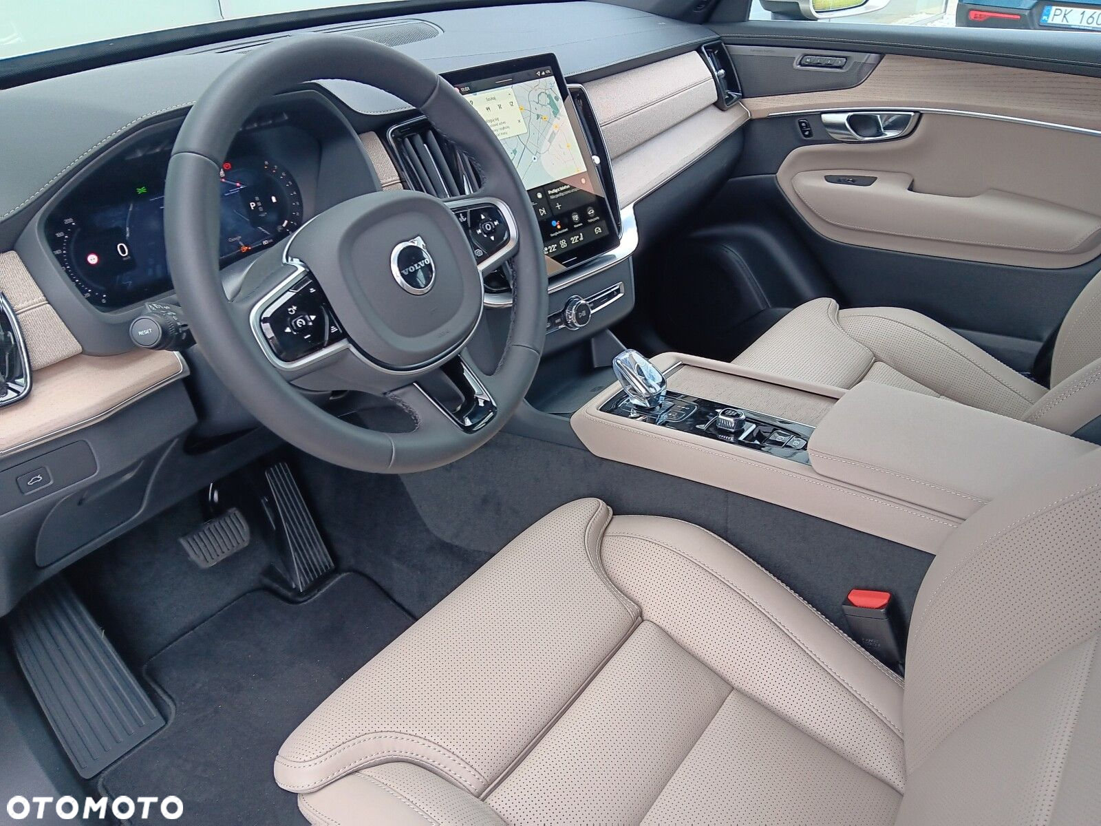 Volvo XC 90 - 13