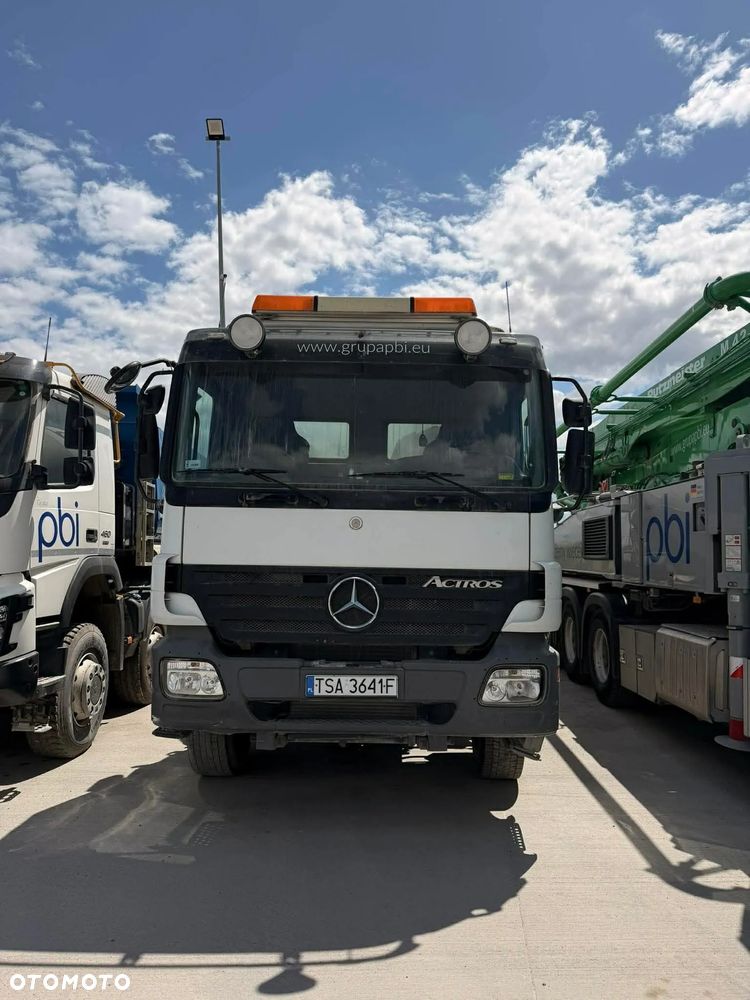 Mercedes-Benz Actros - 6