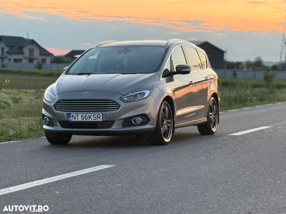 Ford S-Max 2.0 TDCi Powershift AWD Titanium - 2