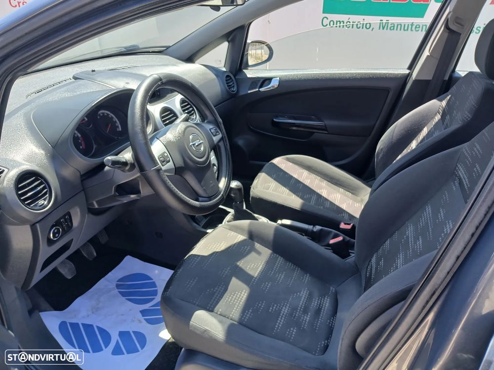 Opel Corsa 1.2 Enjoy - 16