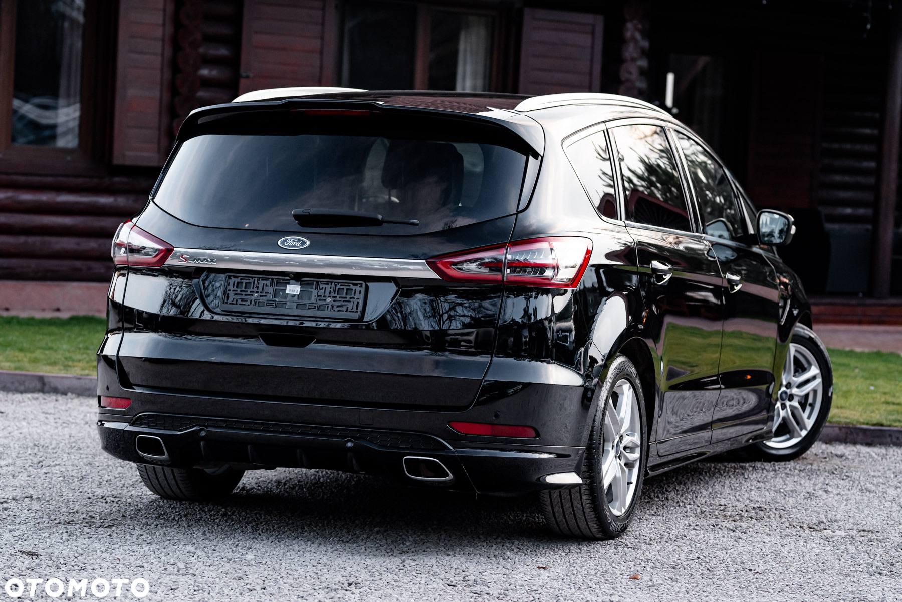 Ford S-Max - 12