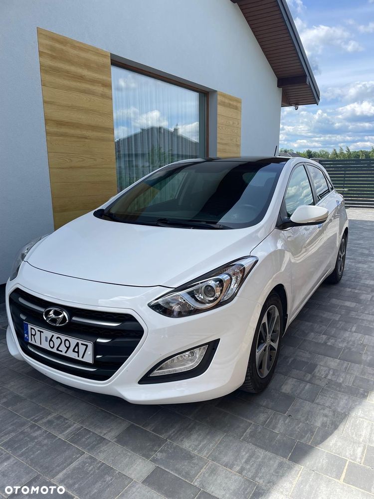 Hyundai i30 1.6 CRDi BlueDrive Comfort - 4