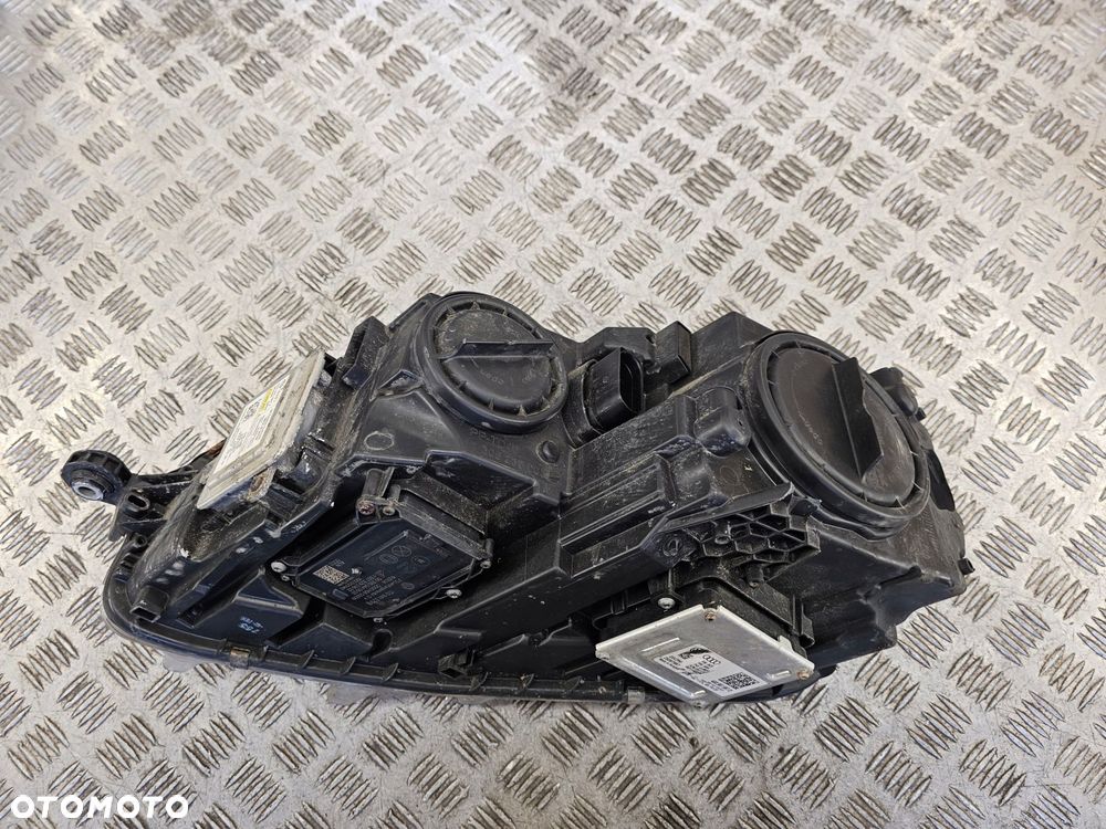 lampa bi-xenon prawy przód prawa przednia skoda octavia iii uk 5e2941016b - 6