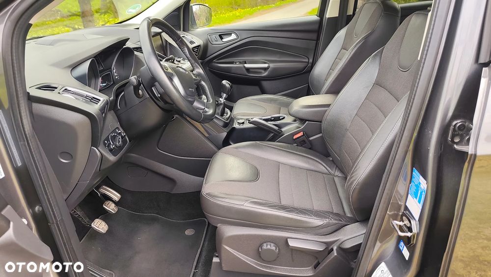 Ford Kuga 2.0 TDCi 2x4 SYNC - 18