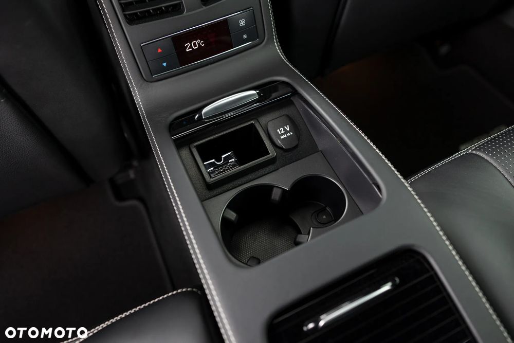 Mercedes-Benz CLS - 37