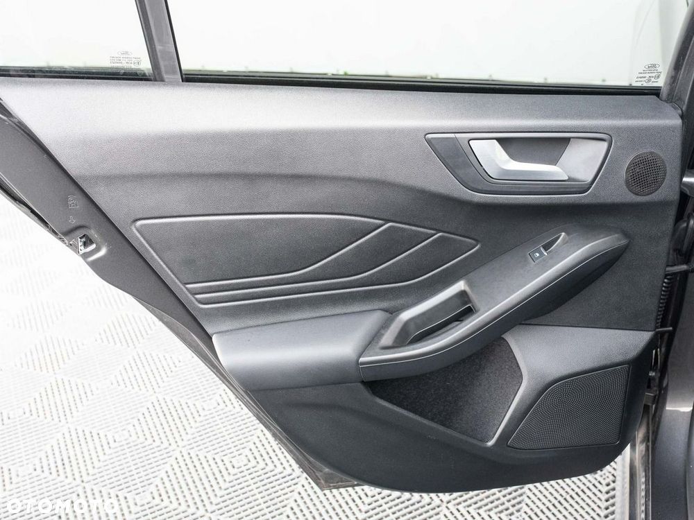 Ford Focus 2.3 EcoBoost S&S ST - 25