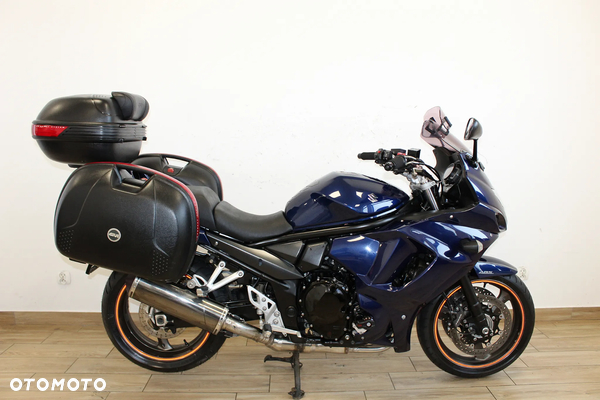 Suzuki GSX