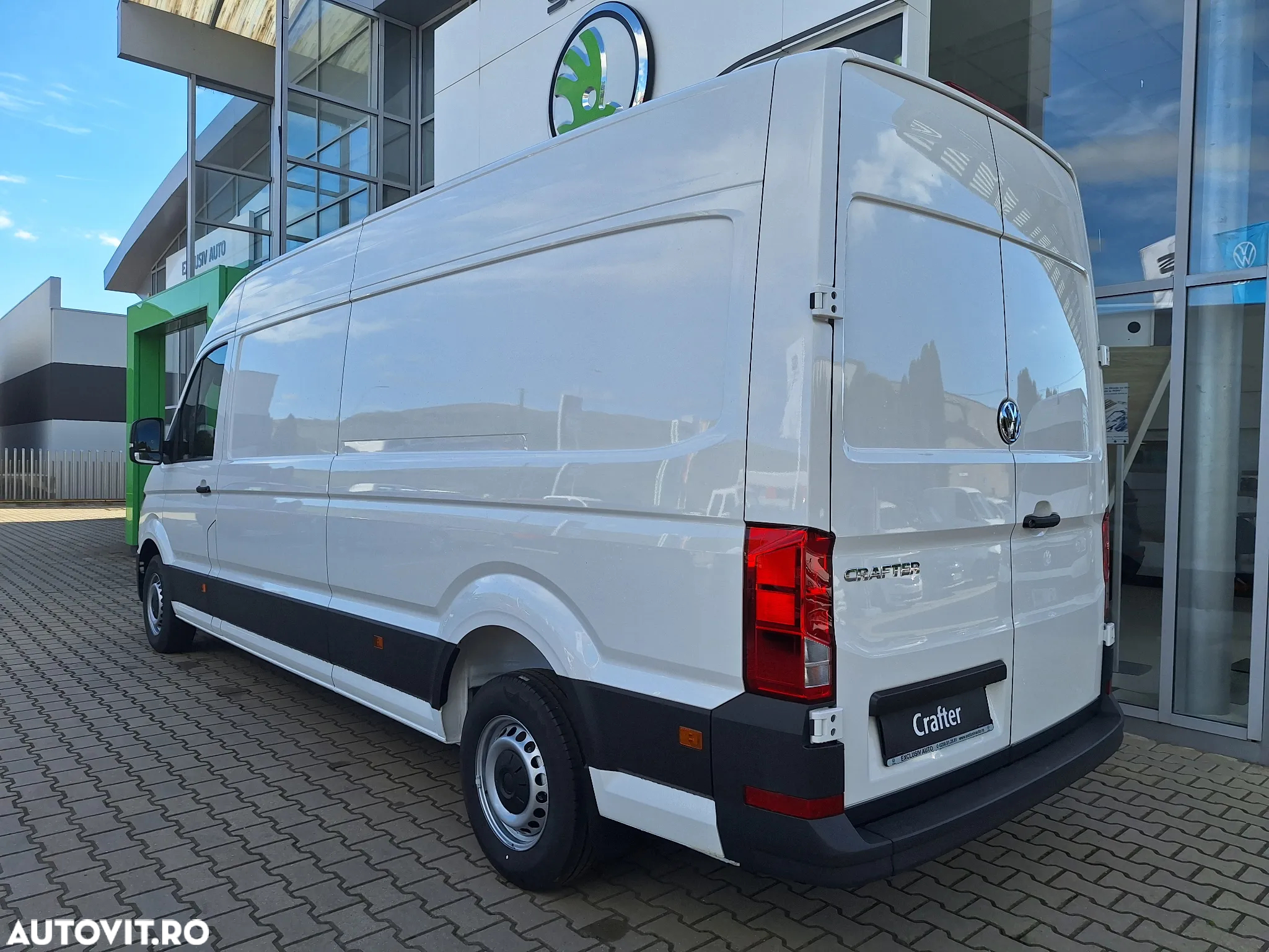 Volkswagen Crafter - 2