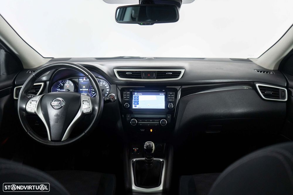 Nissan Qashqai 1.5 dCi Tekna Premium 18 360 - 14