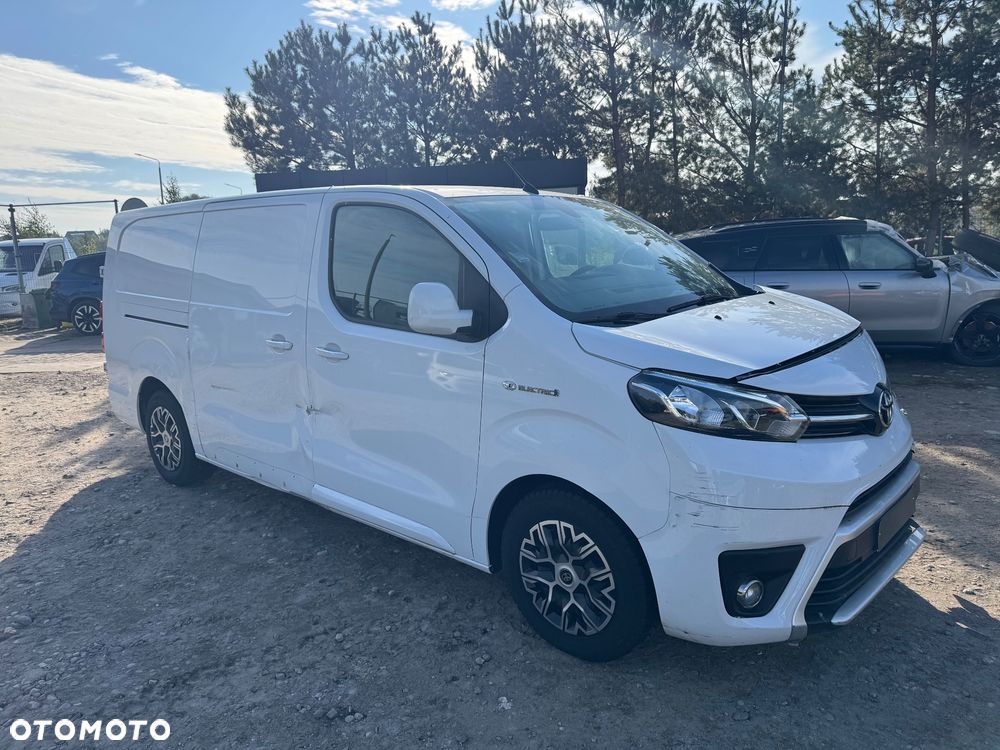 Toyota Proace - 1