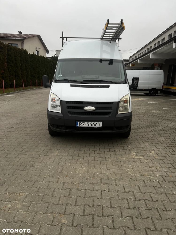 Ford Transit - 2