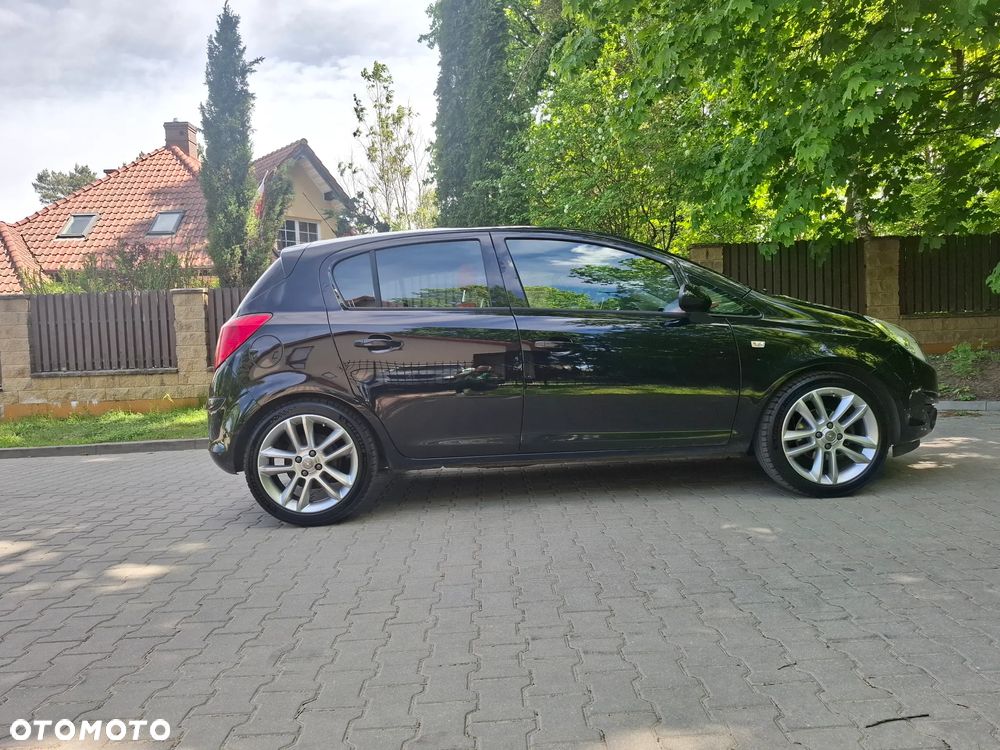 Opel Corsa 1.4 16V Enjoy - 8