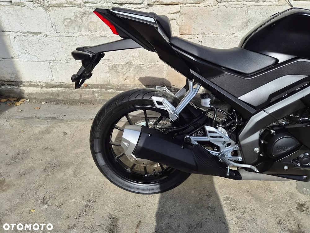 Yamaha YZF - 5