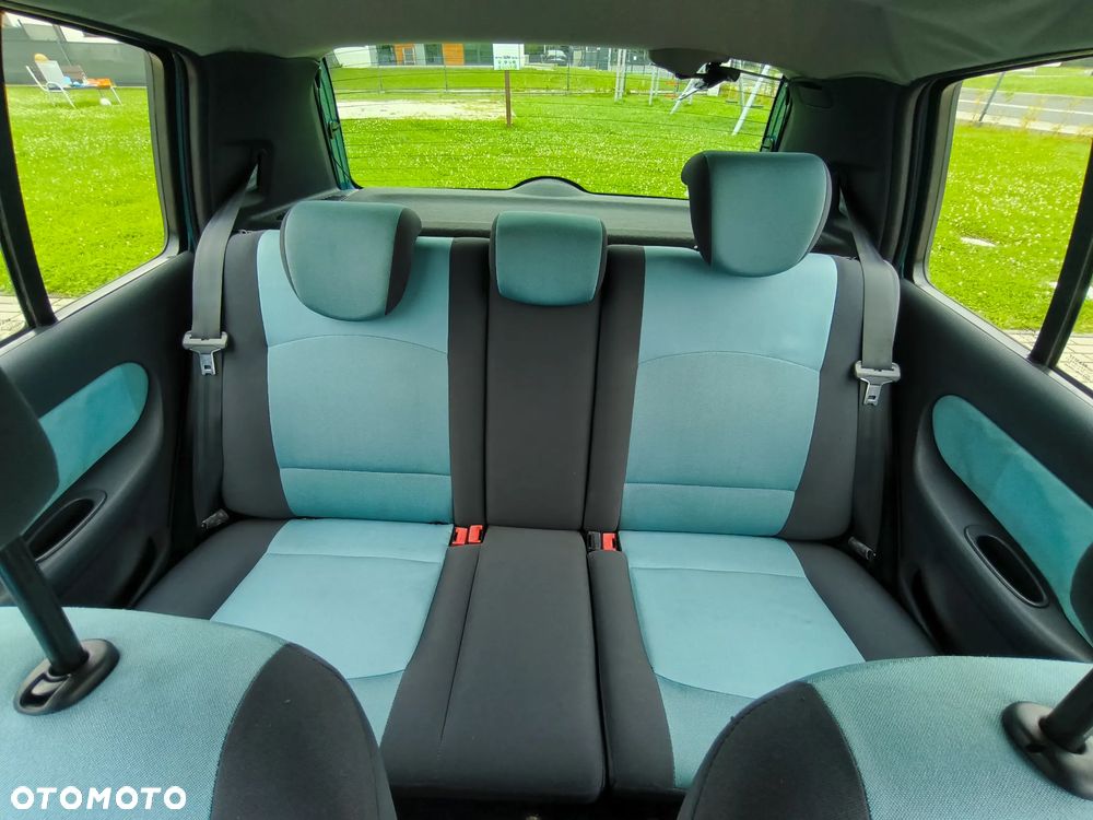 Renault Clio 1.2 16V Extreme - 10