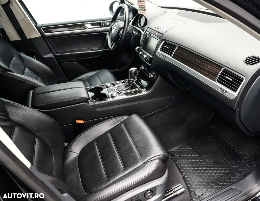 Volkswagen Touareg 3.0 V6 TDI BMT Terrain Tech - 13