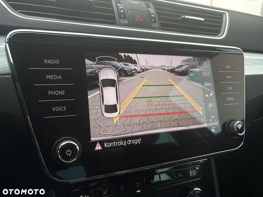 Skoda Superb 1.5 TSI Ambition DSG - 21