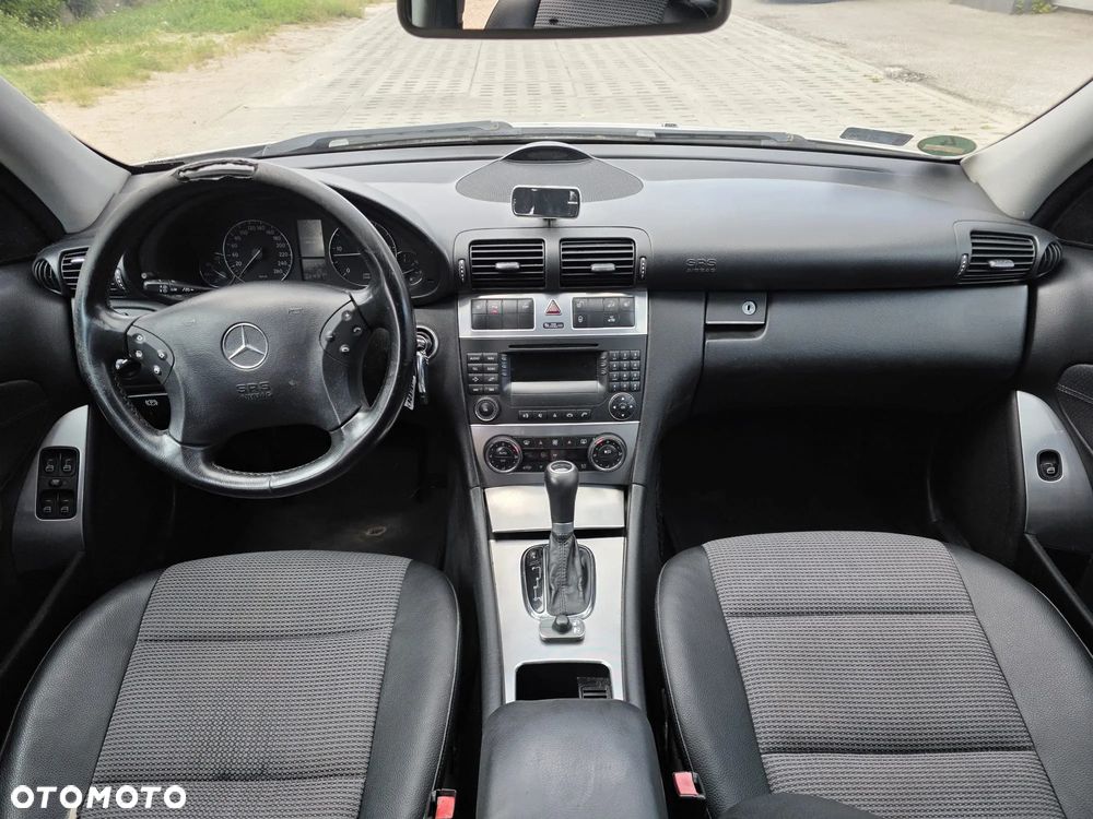 Mercedes-Benz Klasa C 220 T CDI Avantgarde - 9