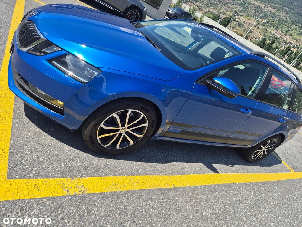 Skoda Octavia 1.8 TSI 4x4 Clever DSG - 2