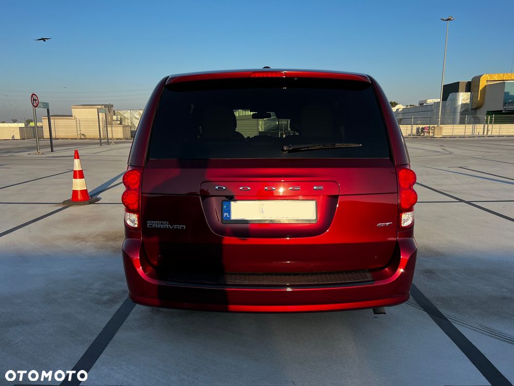 Dodge Grand Caravan 3.6 R/T - 7