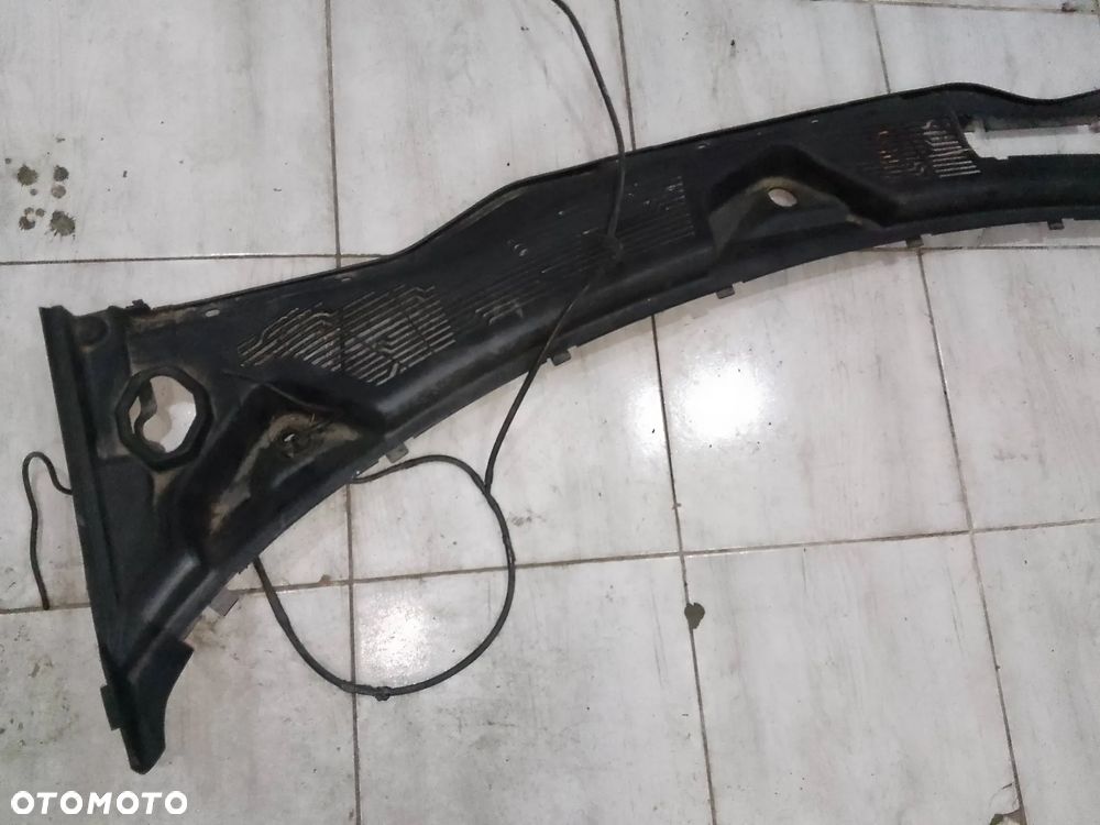 Podszybie Fisker Karma C131178601000 - 2