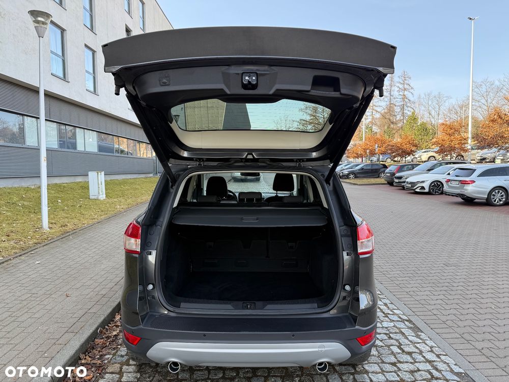 Ford Kuga 1.5 EcoBoost 2x4 Titanium - 26