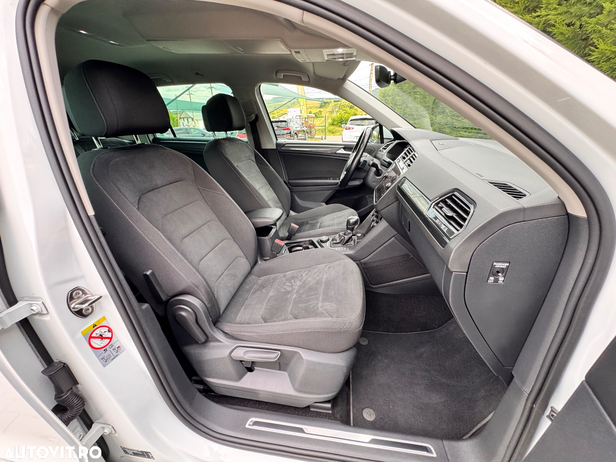 Volkswagen Tiguan 2.0 TDI SCR DSG 4Motion R-Line - 25