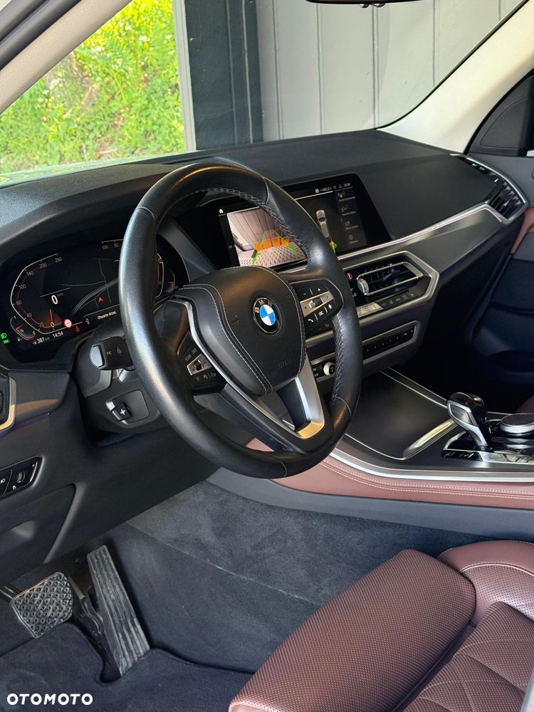 BMW X5 xDrive40i mHEV - 8