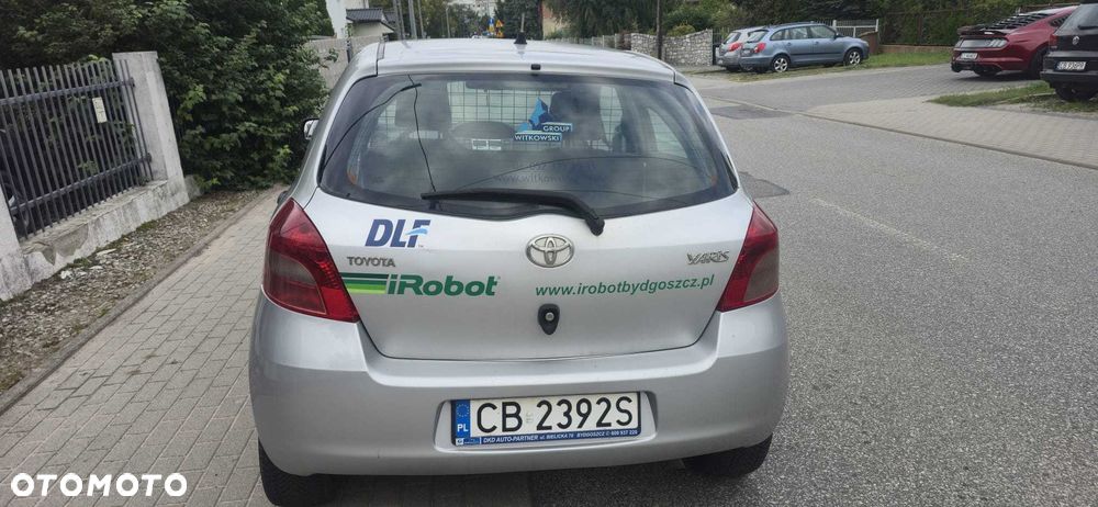 Toyota Yaris - 2