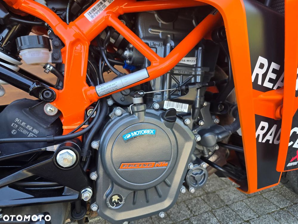 KTM RC 125 - 19
