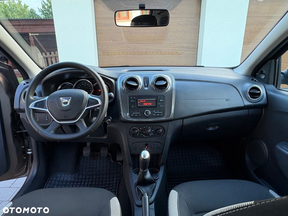 Dacia Sandero Stepway TCe 90 (S&S) Essential - 8