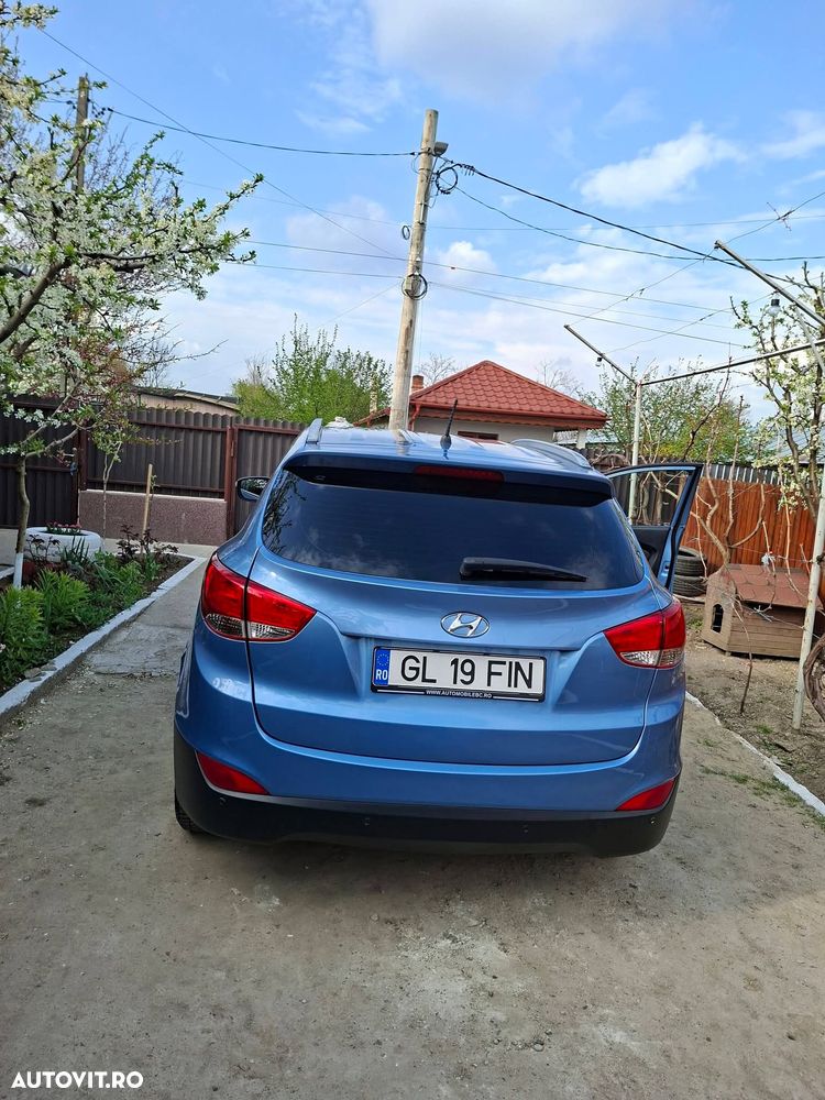 Hyundai ix35 2.0 CRDI Low 2WD GL Classic - 1