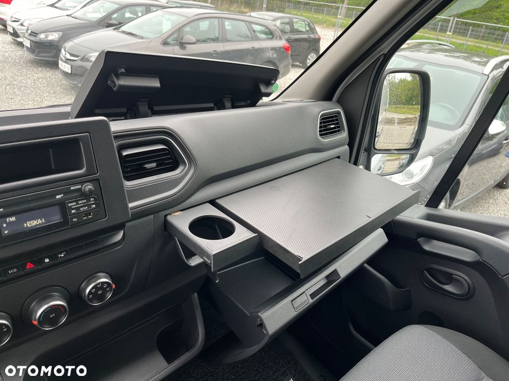 Renault Master - 11
