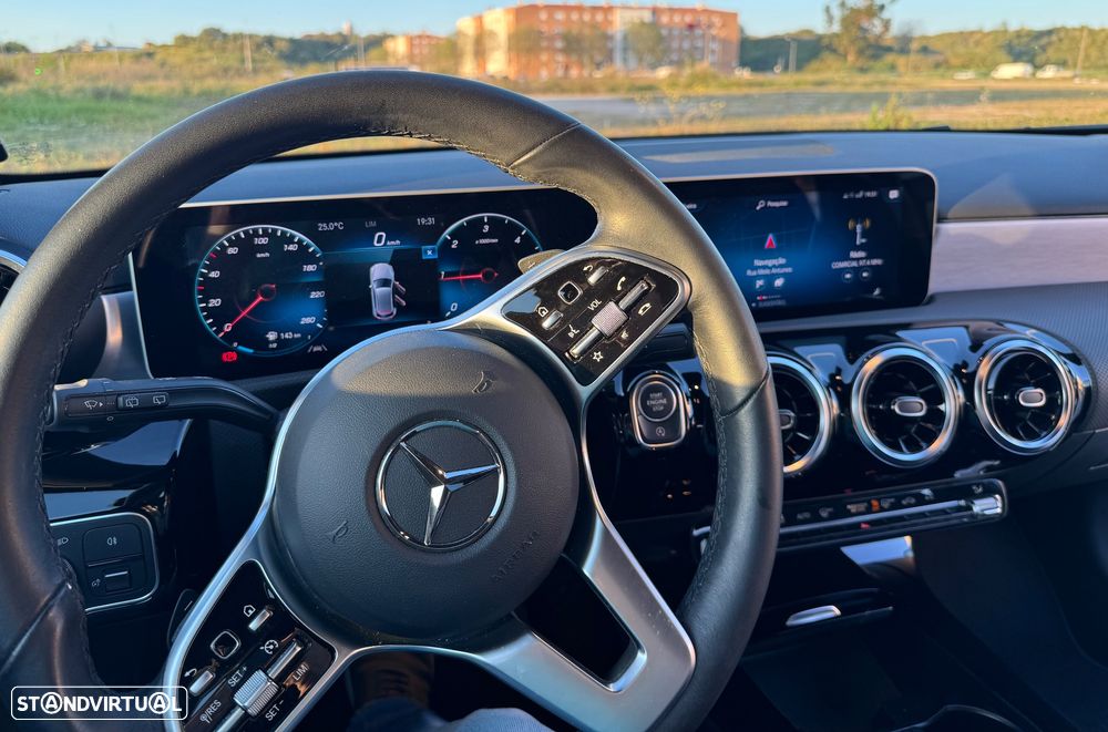 Mercedes-Benz A 180 d Progressive Aut. - 7